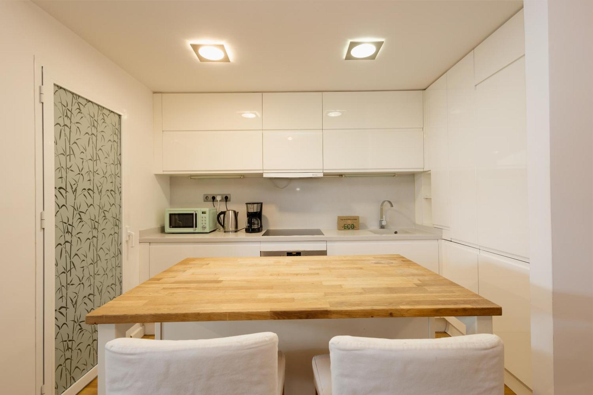 Ground Floor Holiday Apartment With Terrace And Pool In Puerto Banus, Marbella Luaran gambar